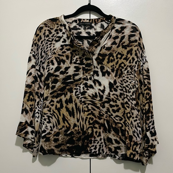 Banana Republic Blouse - Picture 2 of 4